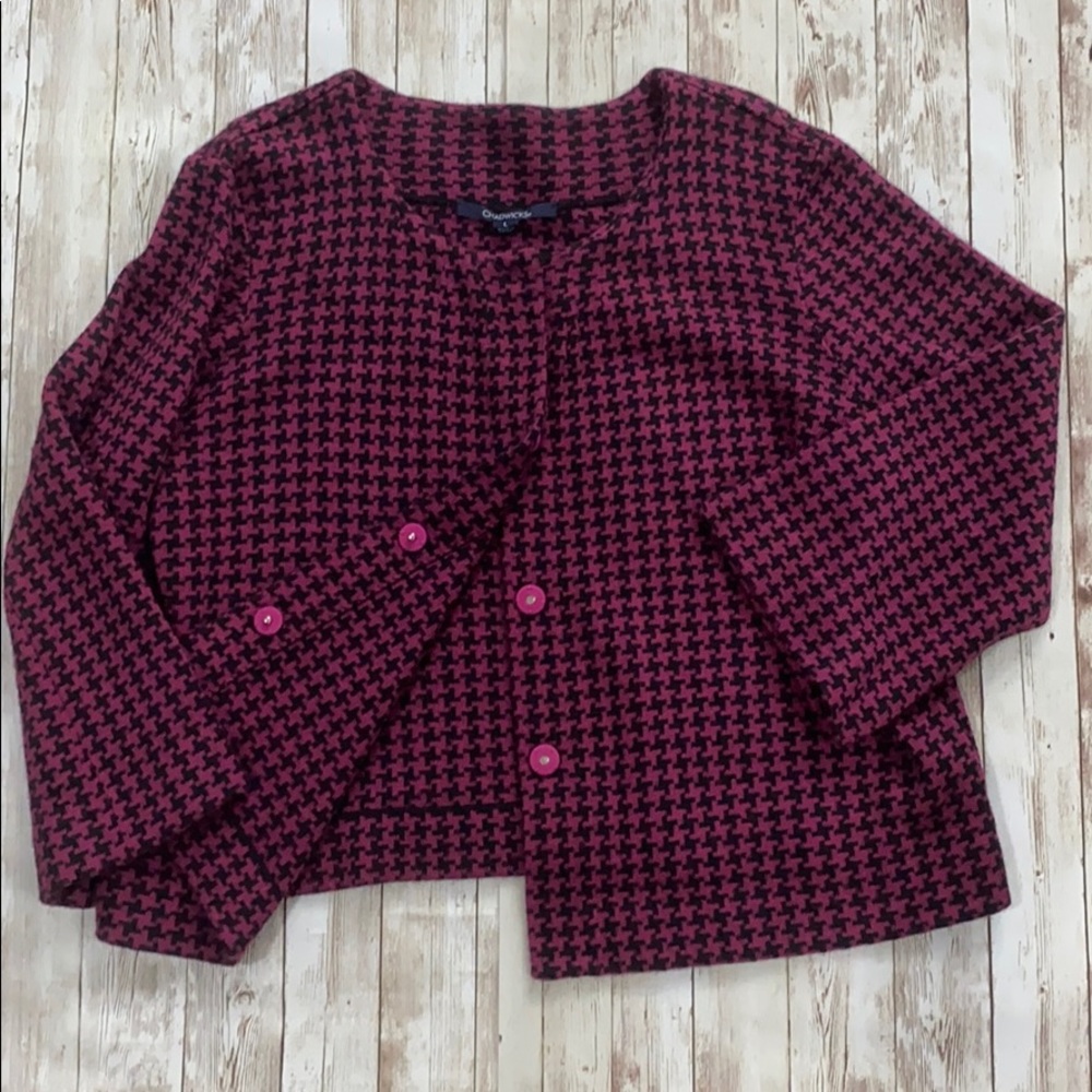 Chadwicks short 3/4 sleeve jacket.